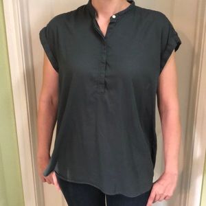 Gap dark green grey cotton shirt